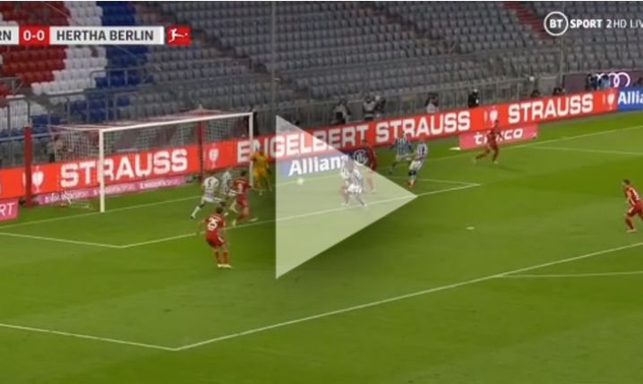 Lewandowski STRZELA GOLA z Herthą! 1-0 [VIDEO]